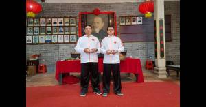 Choy-Lee-Fut-China-2024-Sifu-John-y-sifu-Esteban-despues-de-la-ceremonia-paisi_original